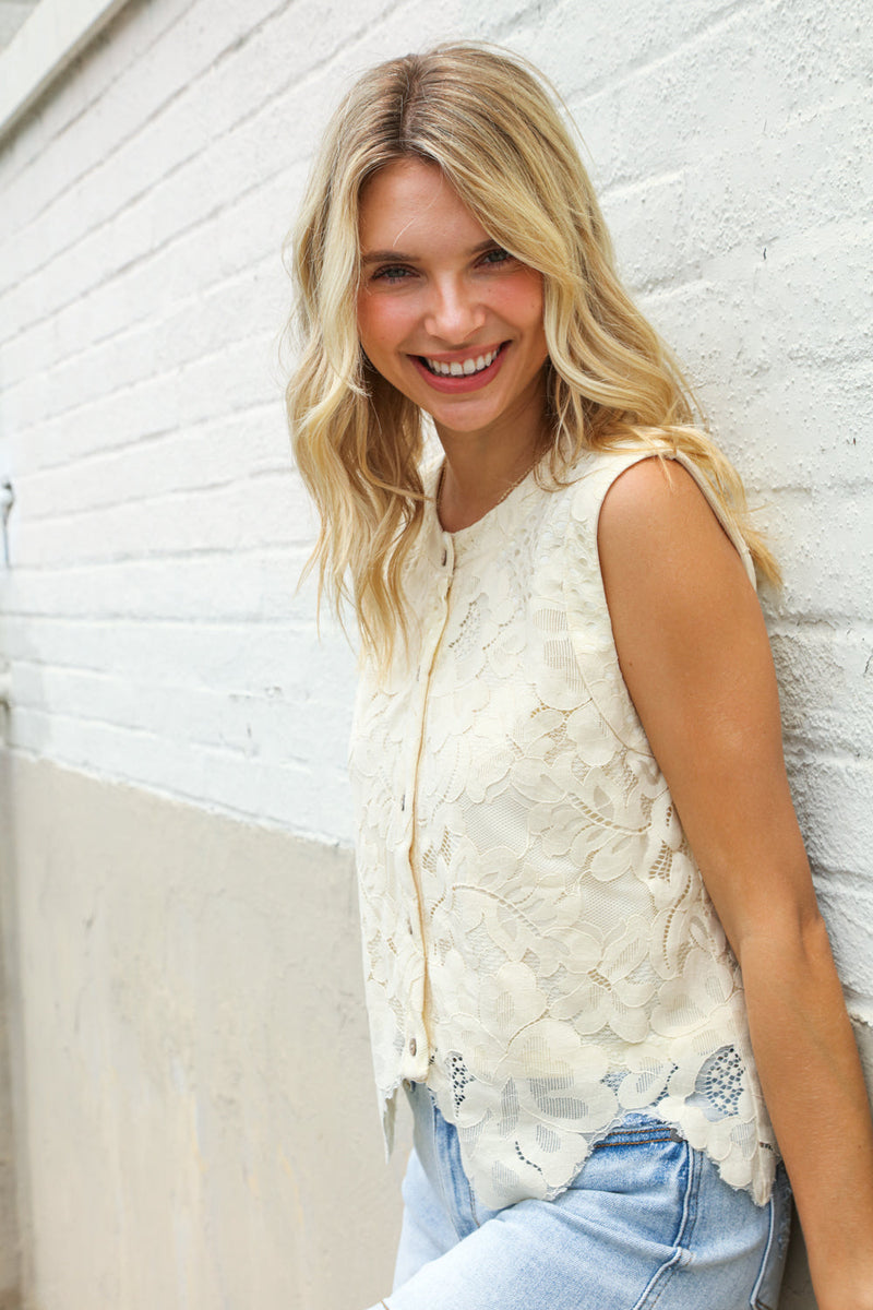 Charming Nude Cotton Button Down Scallop Hem Lace Vest Top