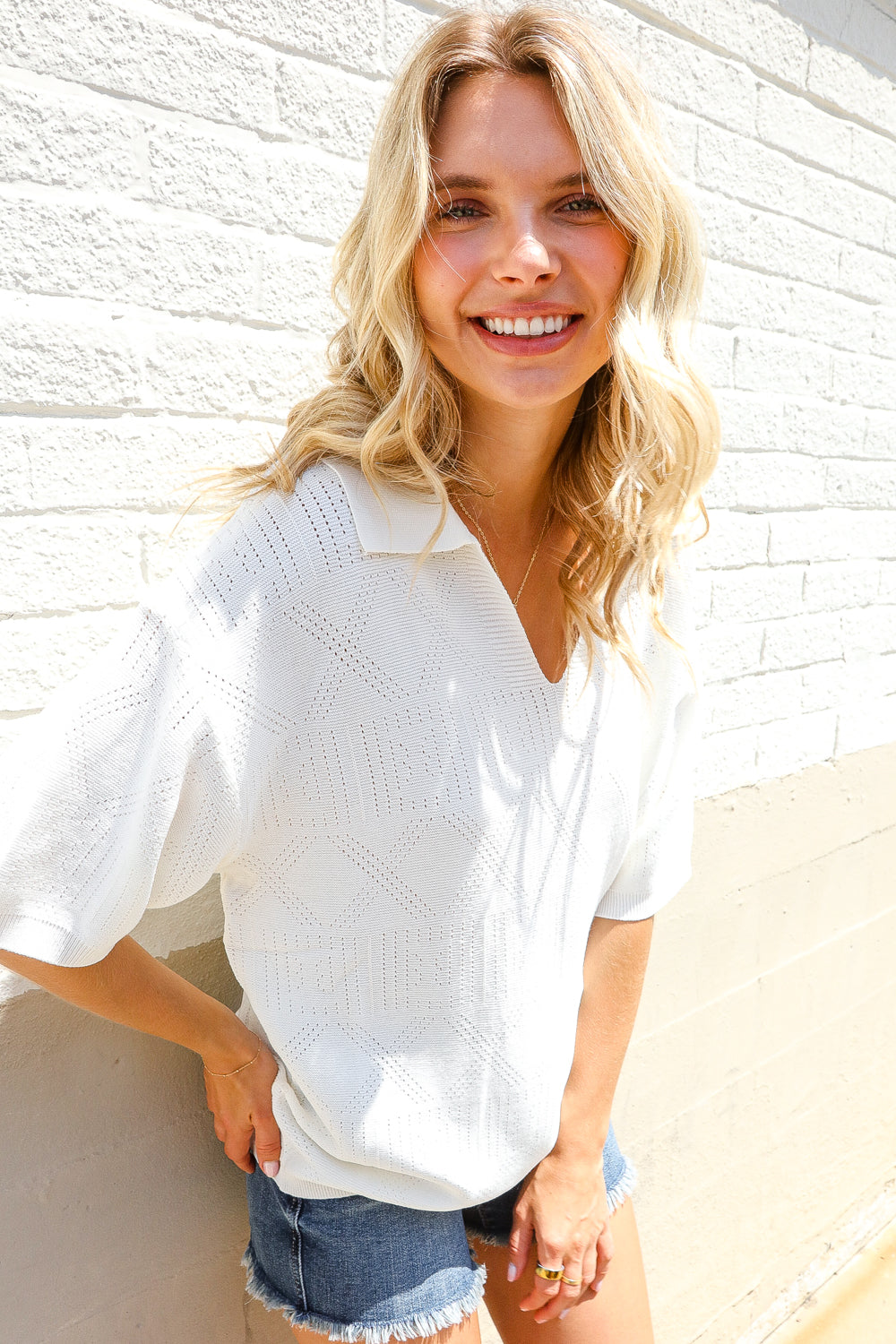 Lock Eyes White Pointelle Collar V Neck Short Sleeve Top